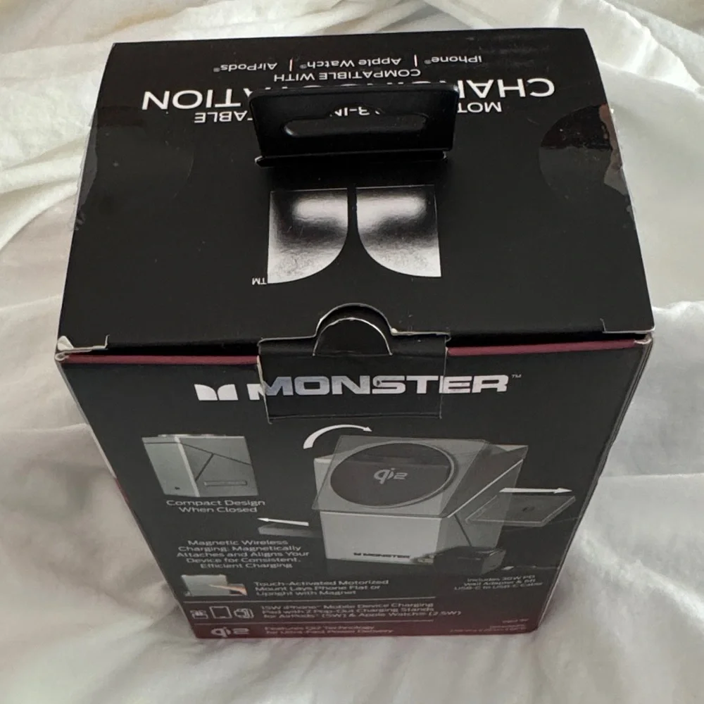 Monster Motorized 3-in-1 Portable Charging Station iPhone Apple Watch AirPods